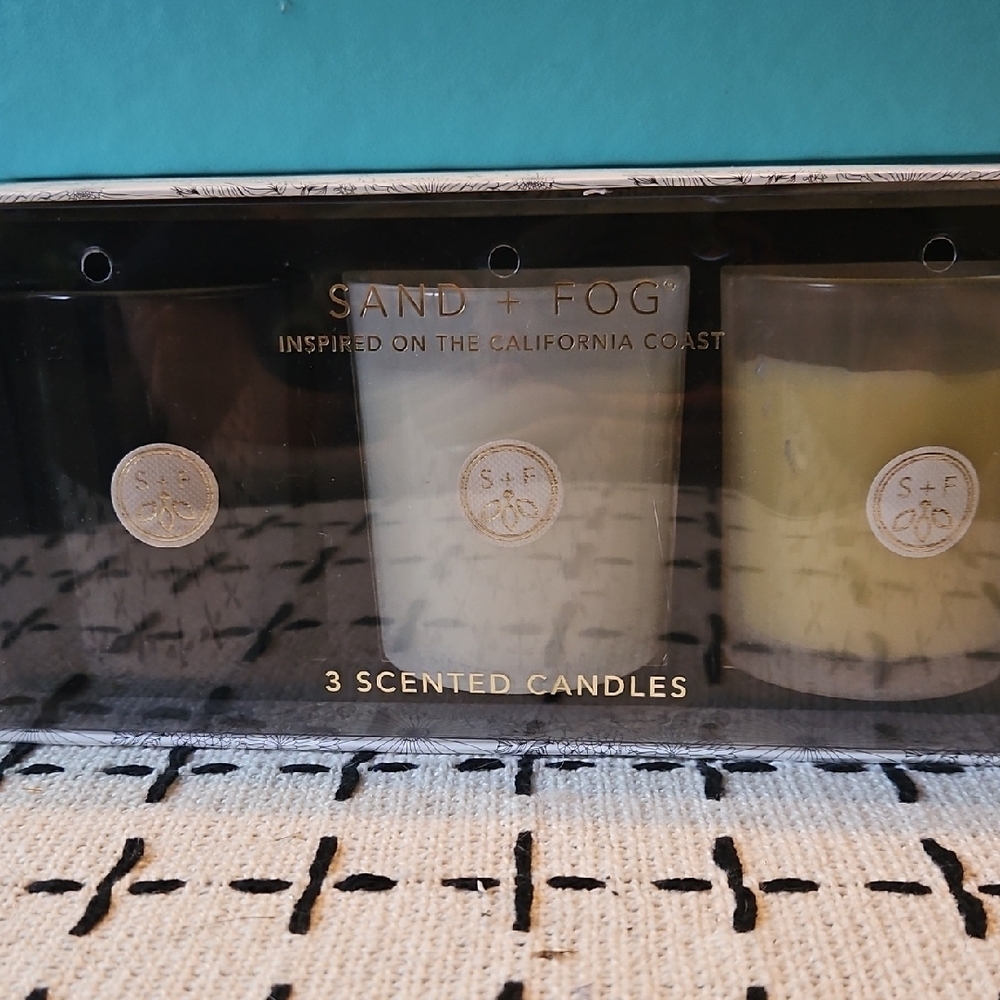 NWT Sand + Fog Scented Candle Set - Picture 11 of 12
